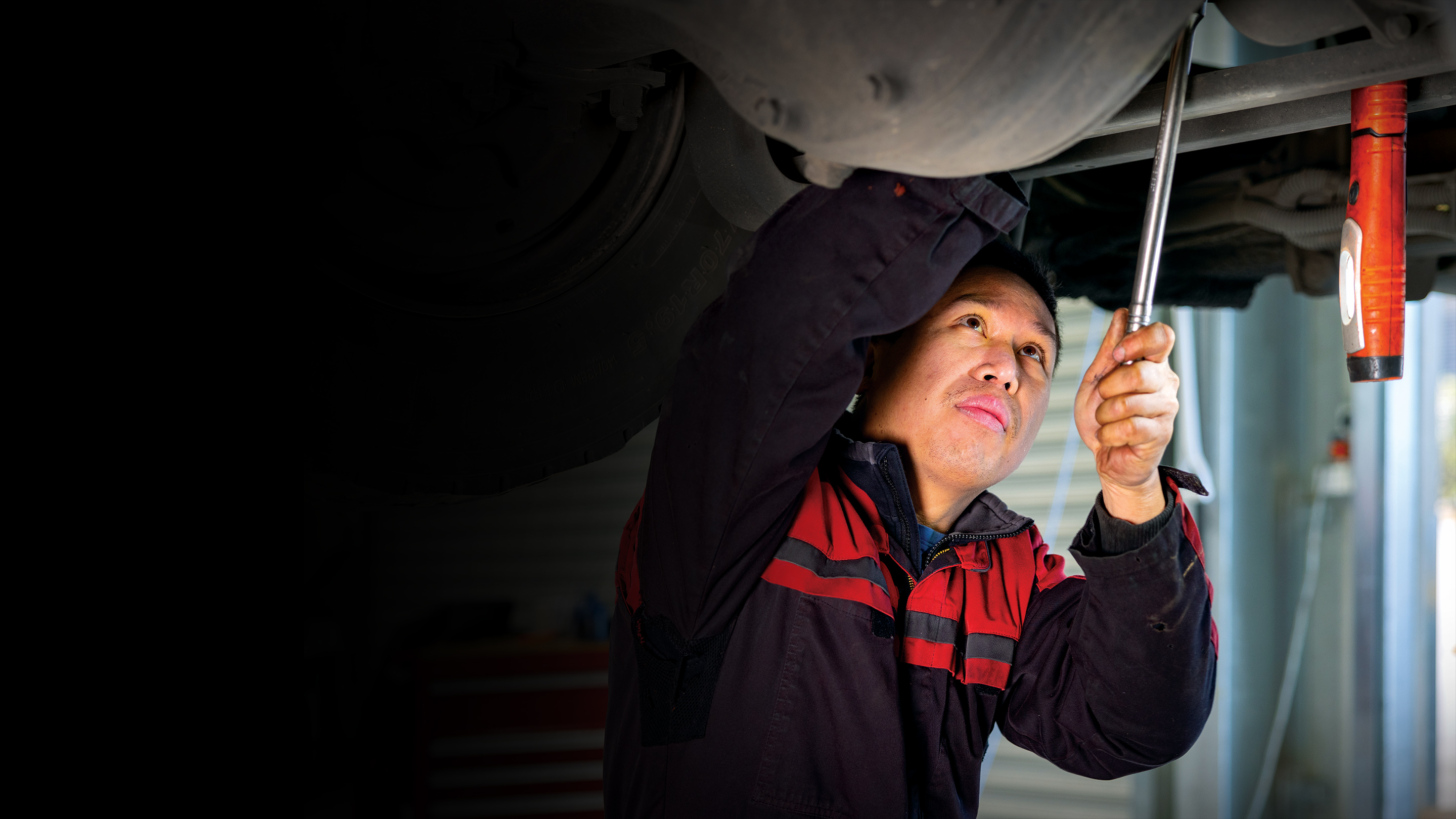 ISZS2669 Parts Hero Desktop 1440X810 2X